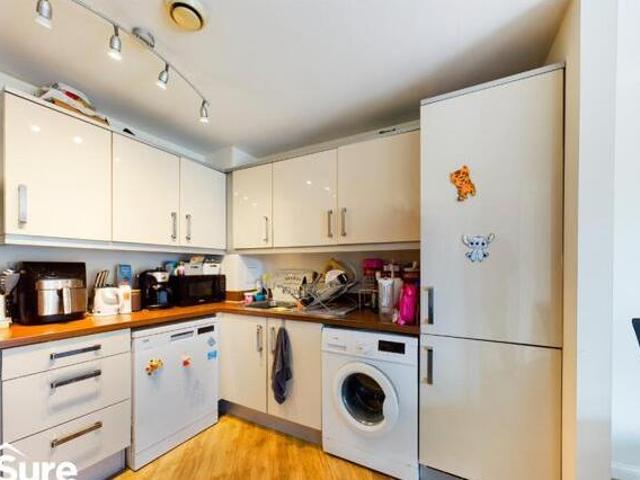 House for sale in The Image, Pouchen End