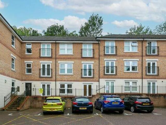 House for sale in Hammerfield, Pouchen End