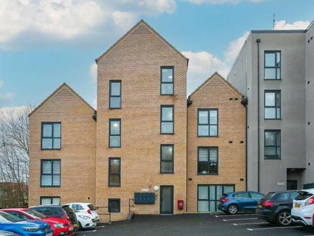 House for sale in Pouchen End, Hertfordshire