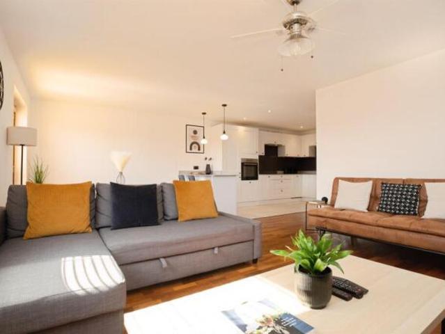 Apartment for sale in City Centre, Falcon Lodge