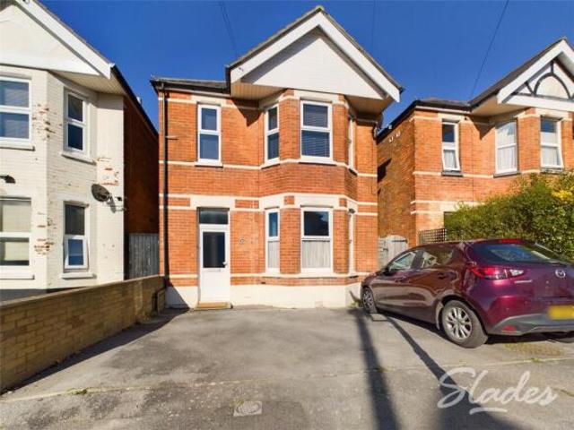Apartment for sale in Wick, Bournemouth
