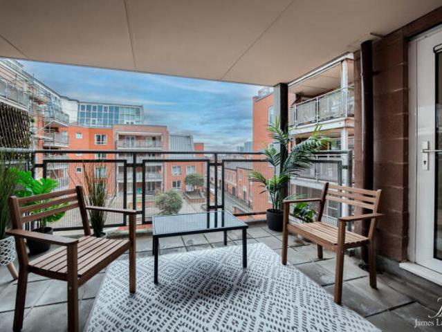Apartment for sale in South Lane, West Yorkshire