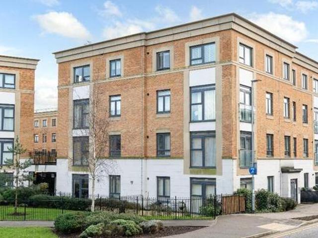 House for sale in Hertford, Colliers End