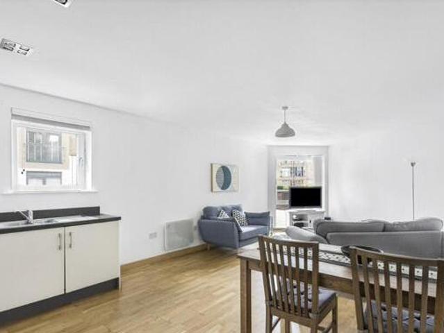 House for sale in Hertford, Colliers End