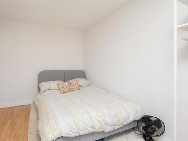 Apartment for sale in High Field, York