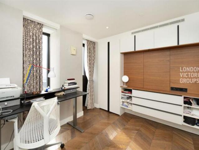 Apartment for sale in Cat Hill