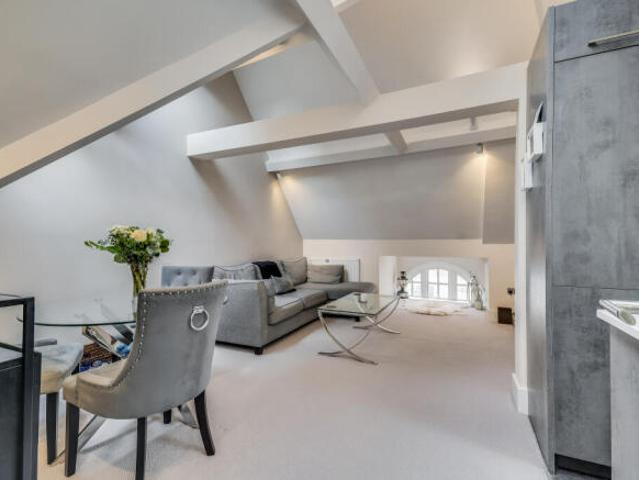 Apartment for sale in Chelmsford, Essex