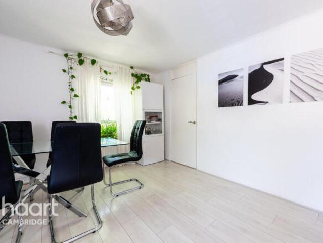 Apartment for sale in Arbury, Cambridgeshire