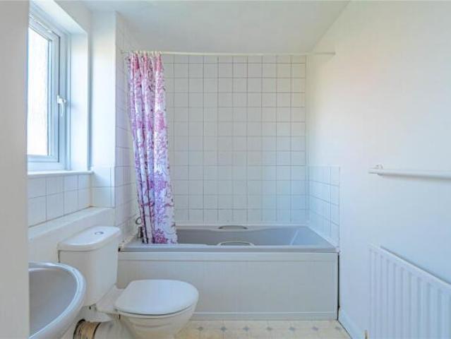Apartment for sale in Bushey