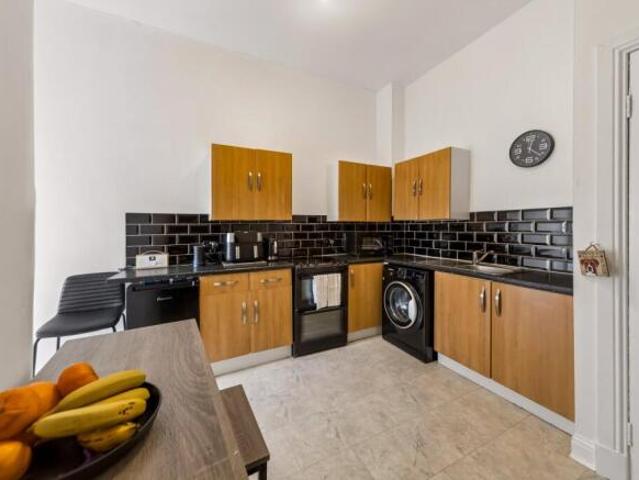 Apartment for sale in Garnethill, Glasgow