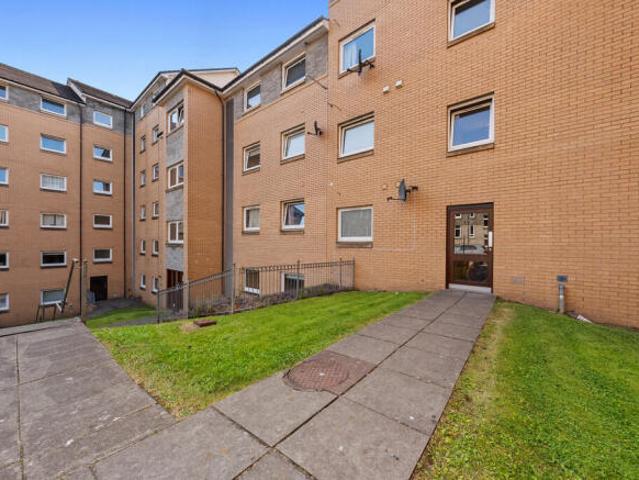 Apartment for sale in Dennistoun, Scotland