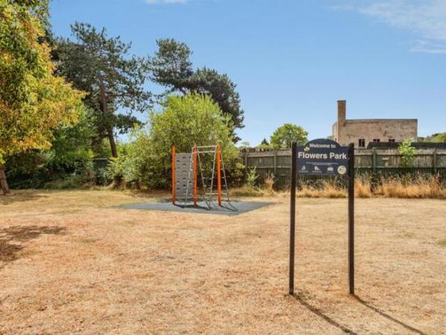 Apartment for sale in Bletchley, Buckinghamshire
