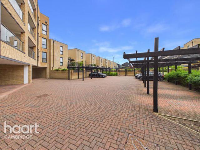 Apartment for sale in Arbury, Cambridgeshire