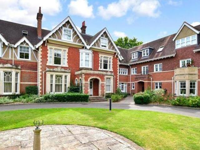 House for sale in Red Hill, Surrey