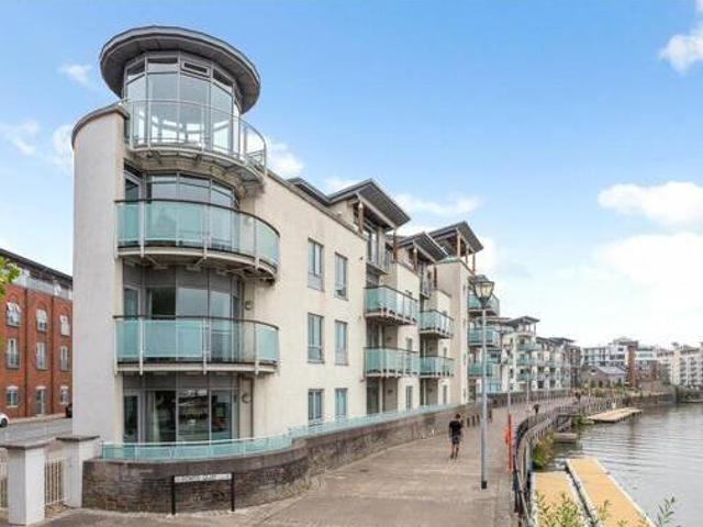 House for sale in Feckenham, City Of Bristol