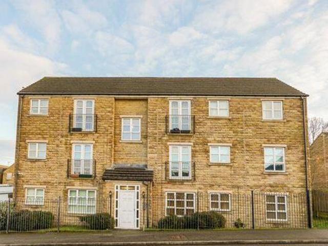House for sale in Sheepridge, Huddersfield