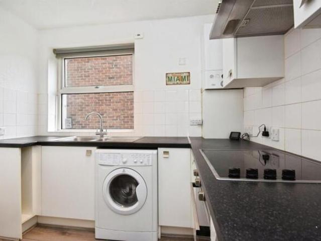 Apartment for sale in Shenfield, Brentwood