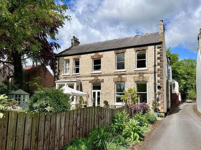 House for sale in North Yorkshire