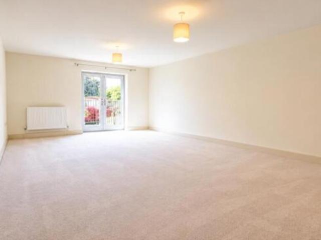 Apartment for sale in Priest Down, Hampshire