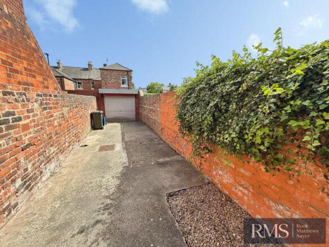 Apartment for sale in Gosforth, Tyne And Wear