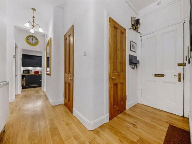 Apartment for sale in Morningside, Scotland