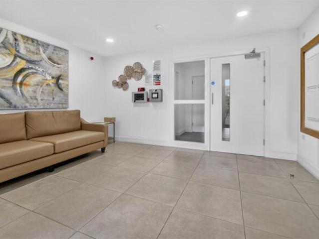Apartment for sale in High Field, York