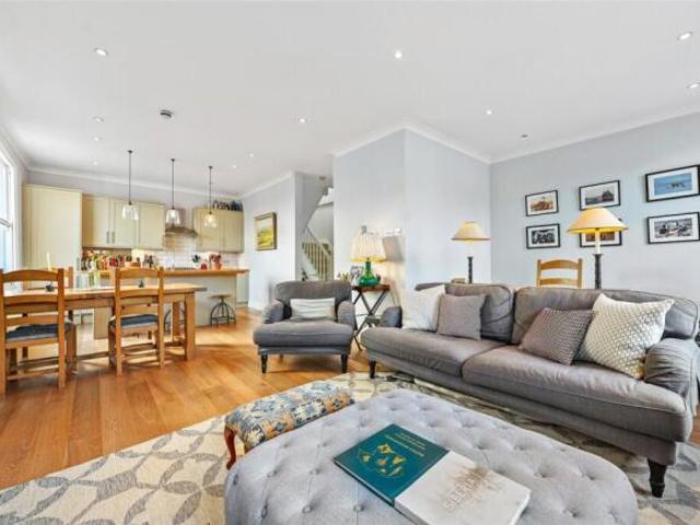 Apartment for sale in Keith, Scotland