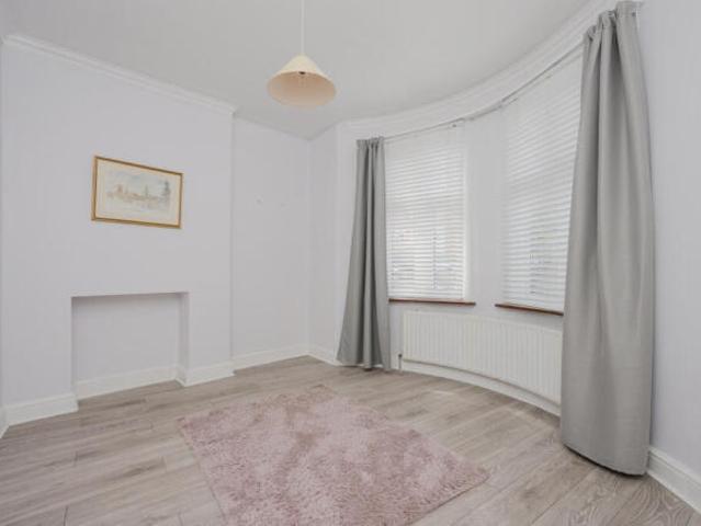 Apartment for sale in Wimbledon, Greater London