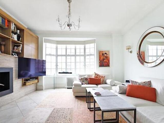 House for sale in City of London, Greater London