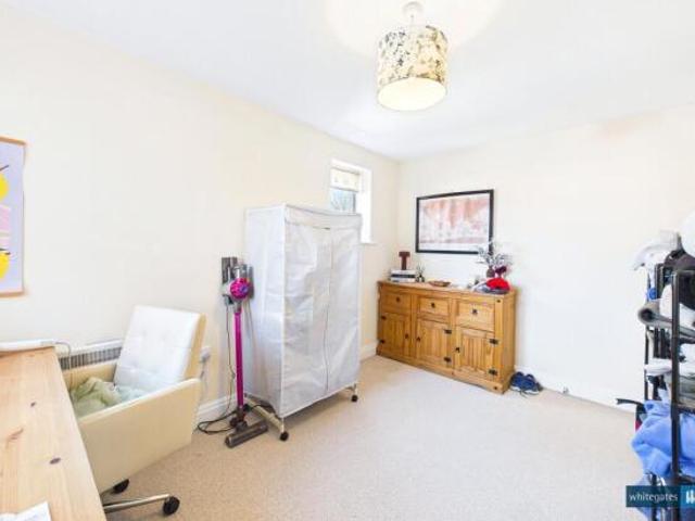 Apartment for sale in Lakeside, South Yorkshire