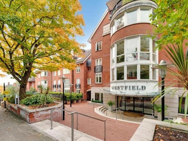 Apartment for sale in Hampstead, Greater London