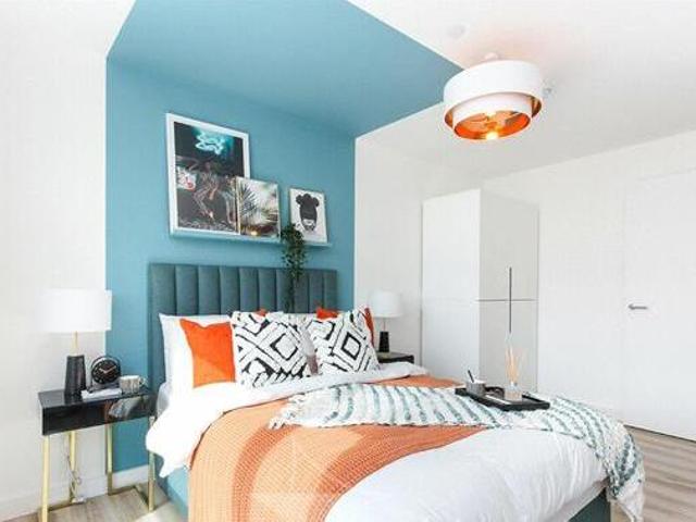 House for sale in Luton