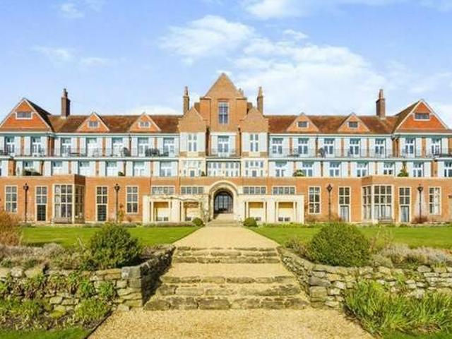 House for sale in West Sussex