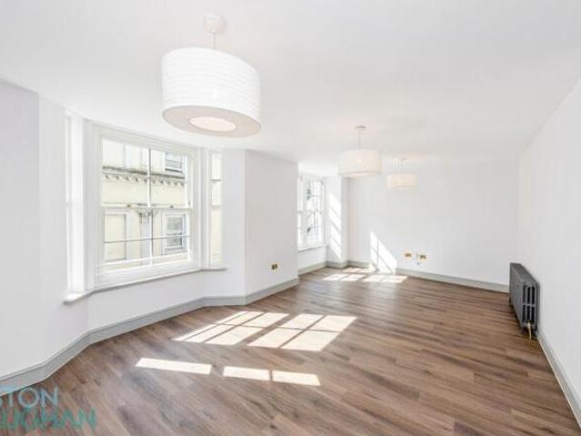 Apartment for sale in East Sussex