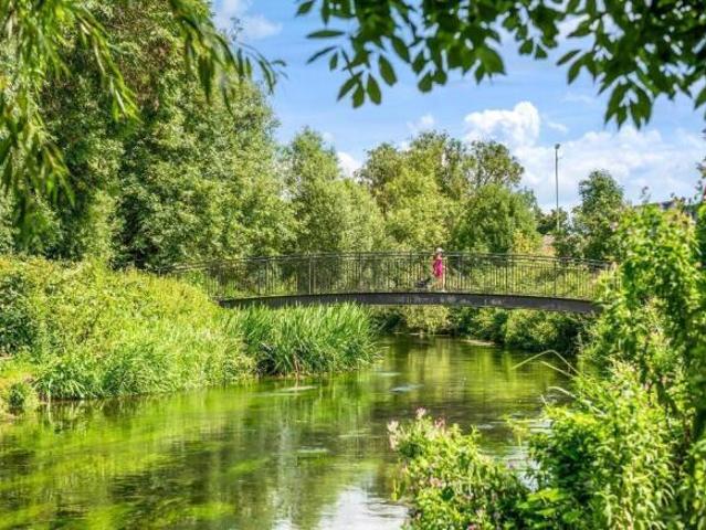 Apartment for sale in The Bridge, Kent
