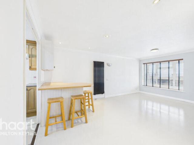Apartment for sale in Milton Keynes