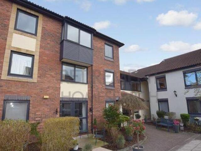 House for sale in Knutsford