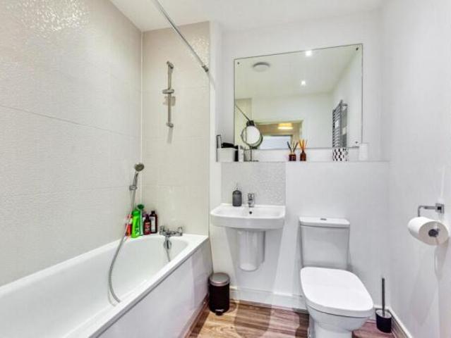 Apartment for sale in Castle Hill, Ipswich