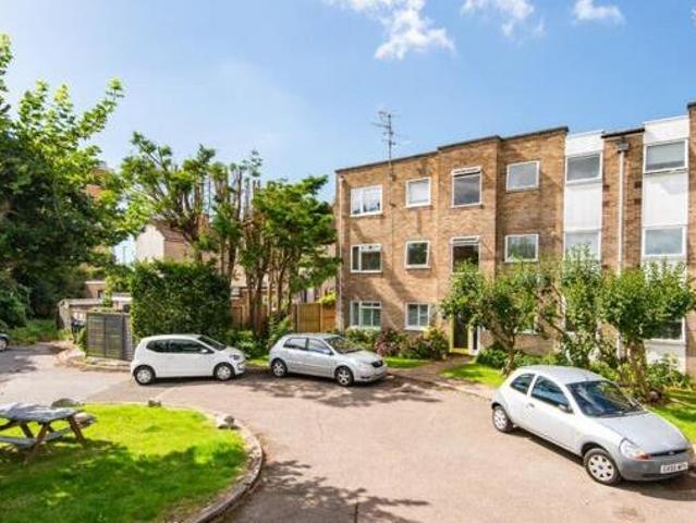 House for sale in Fishersgate, West Sussex