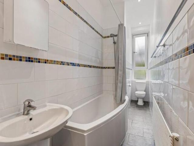 Apartment for sale in Shawlands, Glasgow