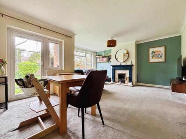 Apartment for sale in Golden Valley, Gloucestershire