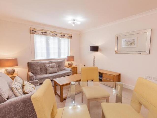 Apartment for sale in The Slade, Oxfordshire