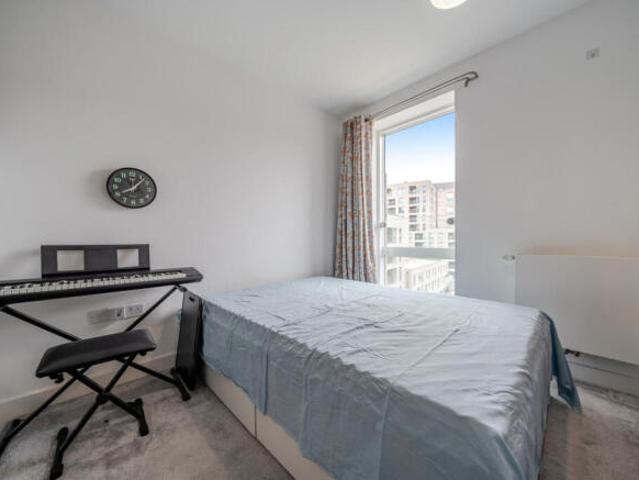 Apartment for sale in Royal Borough of Greenwich, Greater London