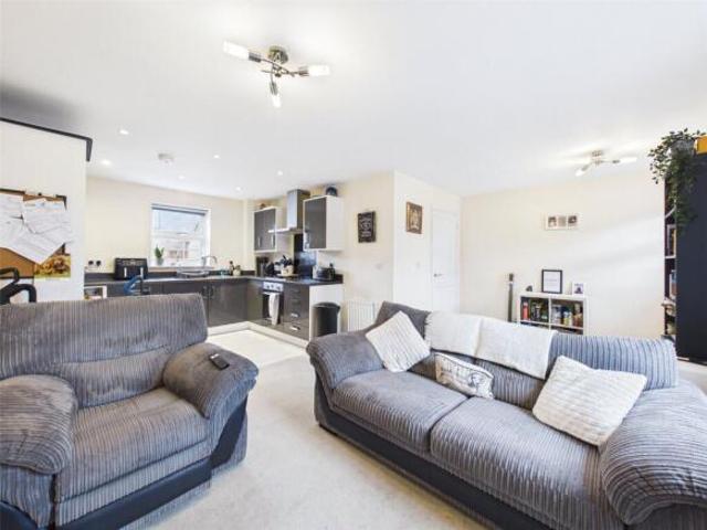 Apartment for sale in Gloucester, Gloucestershire