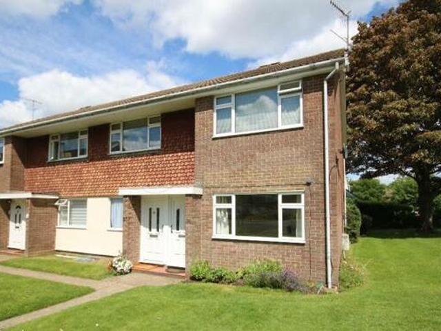 House for sale in Pachesham Park, Surrey