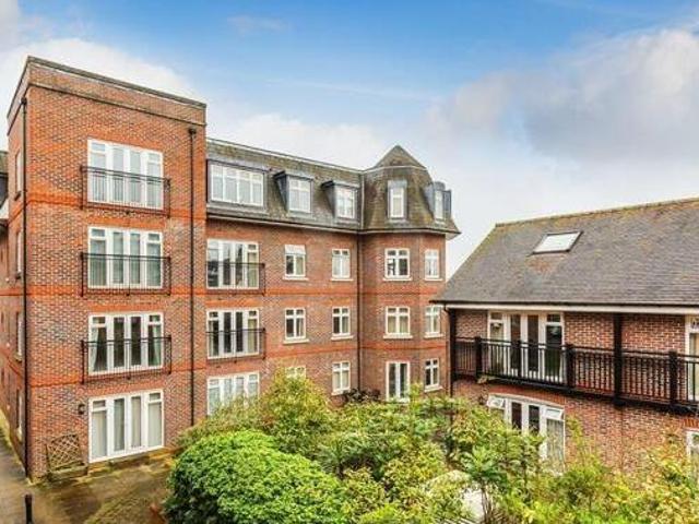 House for sale in Leatherhead, Mole Valley