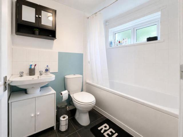 Apartment for sale in Wales