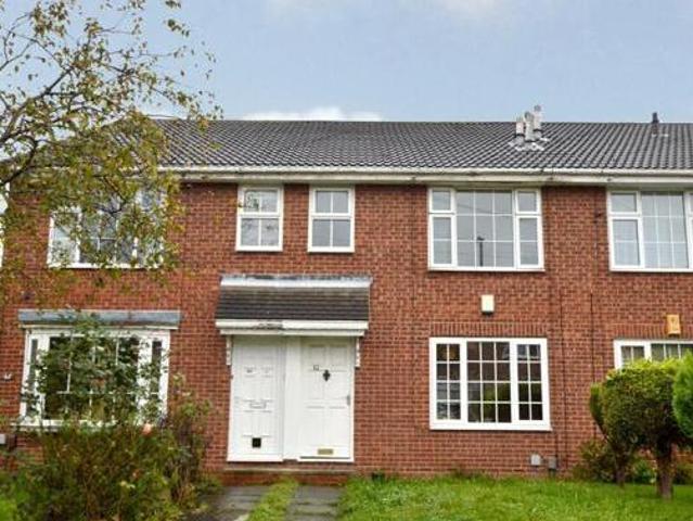 House for sale in Farsley, West Yorkshire
