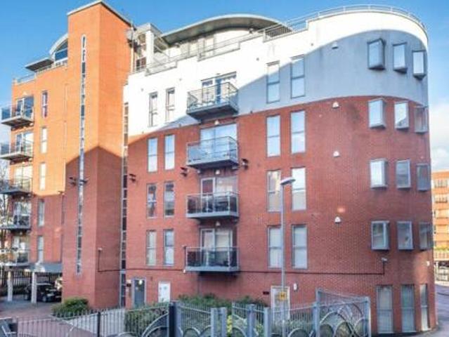 House for sale in Leylands, West Yorkshire