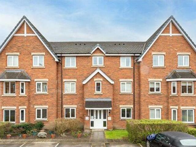 House for sale in Churwell, West Yorkshire